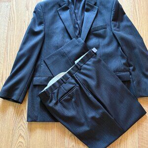 Lauren Ralph Lauren Men's 2pc Pin Striped Suit Jacket & Pants Charcoal Canada